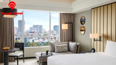  NEW WORLD HOTEL 