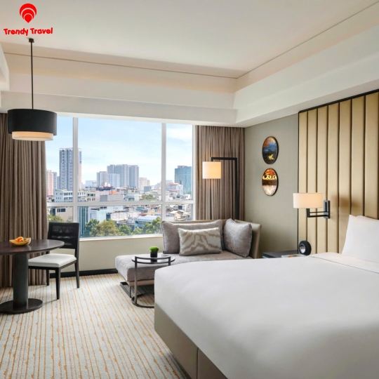  NEW WORLD HOTEL 