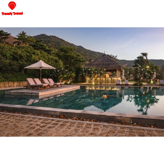 CROWN RETREAT QUY NHƠN