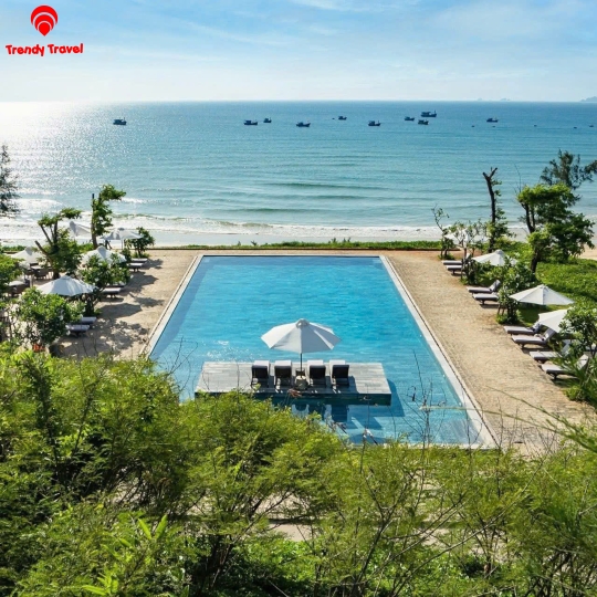 CROWN RETREAT QUY NHƠN