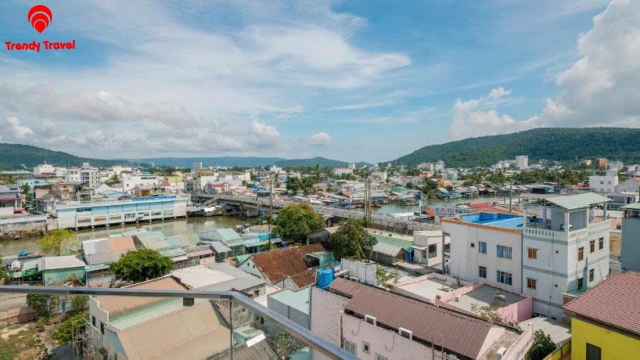NIPOLA HOTEL TRUNG TÂM PHÚ QUỐC