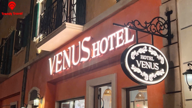 VENUS HOTEL ĐỊA TRUNG HẢI
